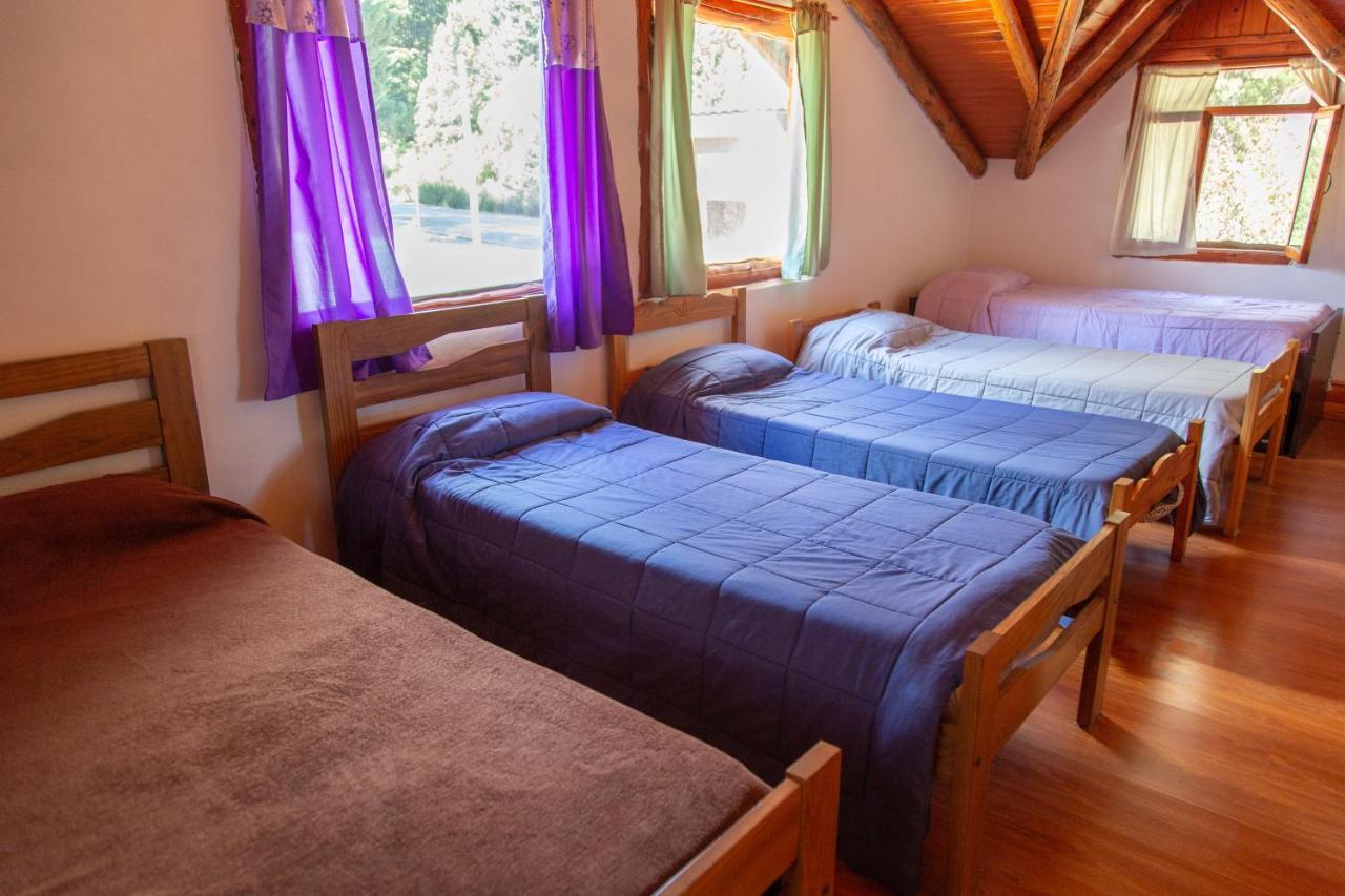 Huellas Hostel Lago Puelo Eksteriør bilde