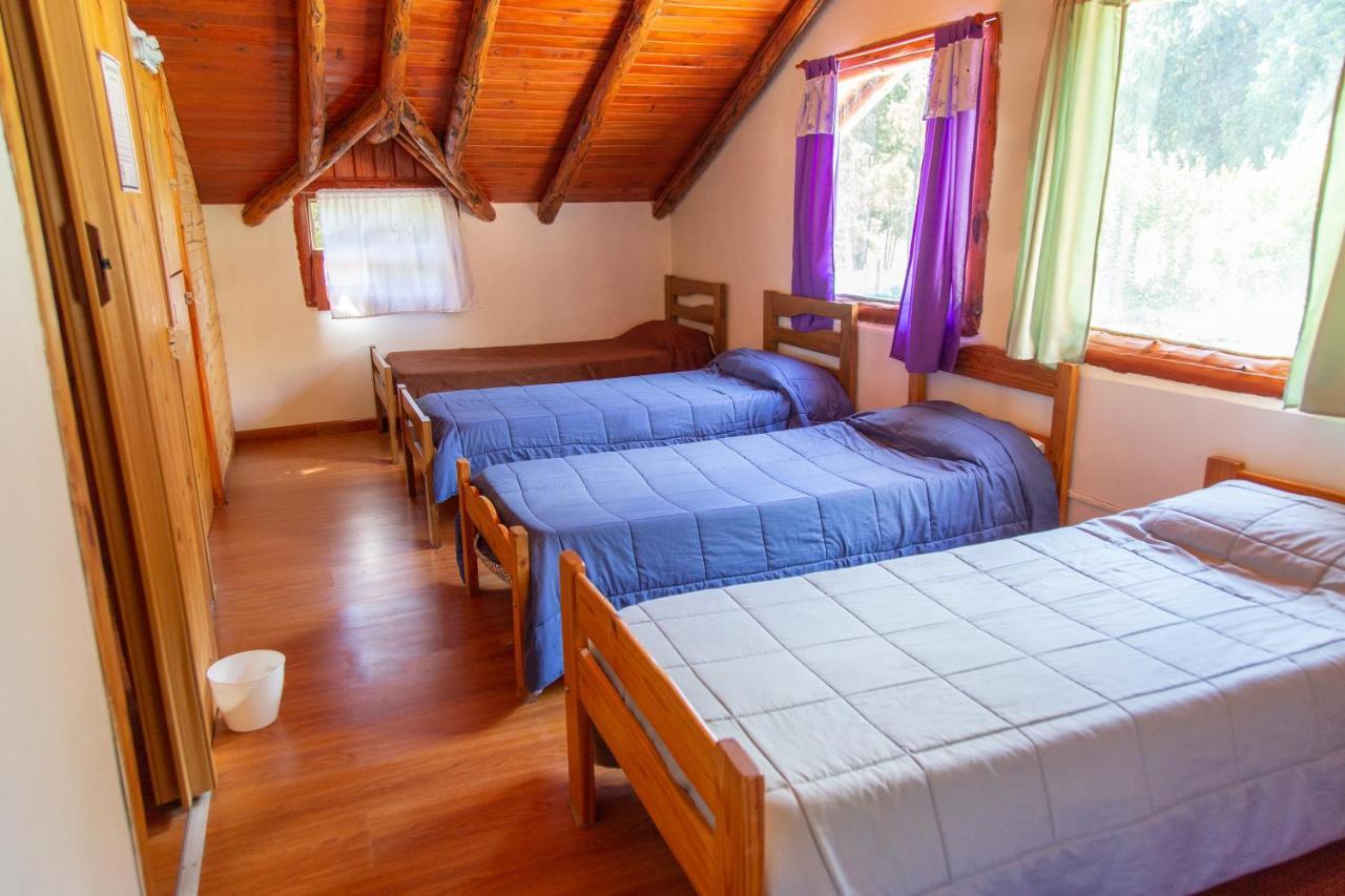 Huellas Hostel Lago Puelo Eksteriør bilde